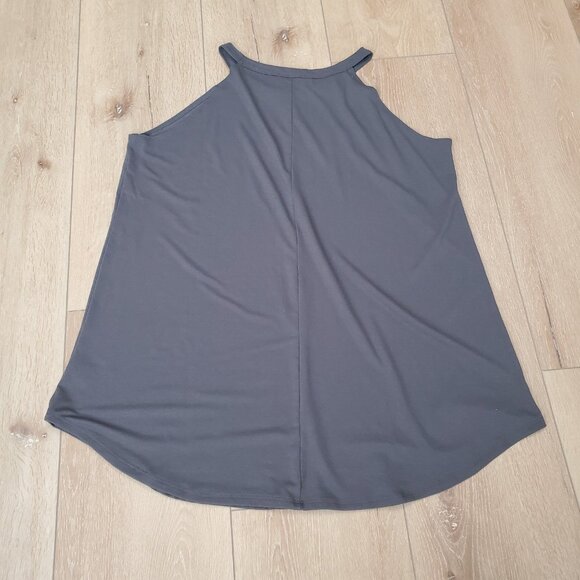 Zenana Tank Top Womens Size 2X Gray Sleeveless Curved Hem Summer Minimalist Soft - Picture 2 of 11